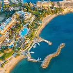 Szálloda Coral & Cyprus Korall-öböl
