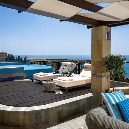 Coral & Cyprus Hotel