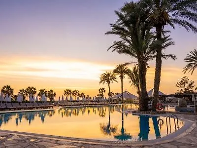 Coral & Cyprus Hotell