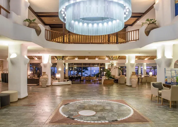 Coral & Cyprus Hotell 5*