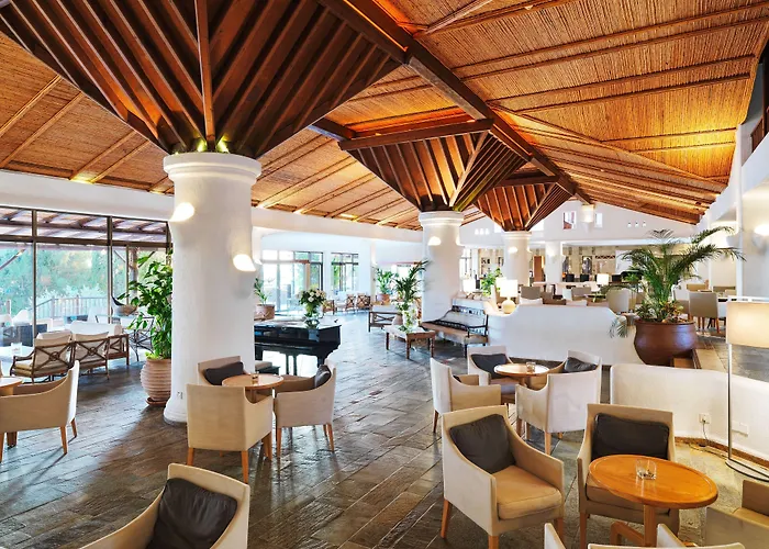 Hotel Coral & Cyprus Coral Bay