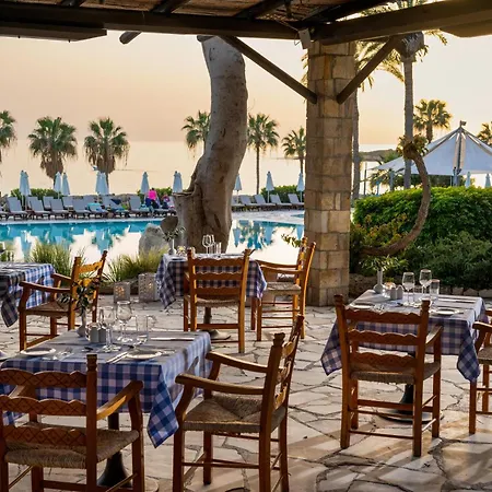 Coral & Cyprus Hotel