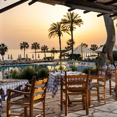 Отель Coral & Cyprus 5*