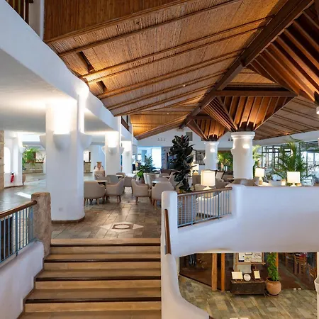 Coral & Cyprus Hotel Coral Bay