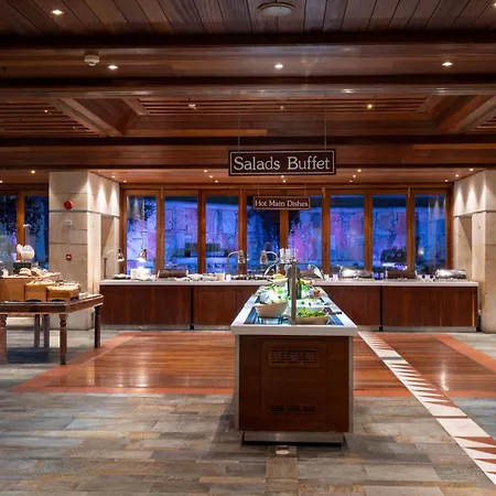 Coral & Cyprus Hotel