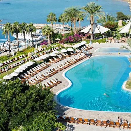Coral & Cyprus 5* קורל ביי