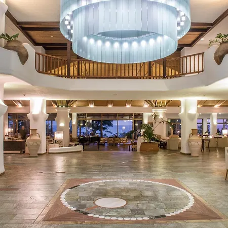 Coral & Cyprus Otel 5*