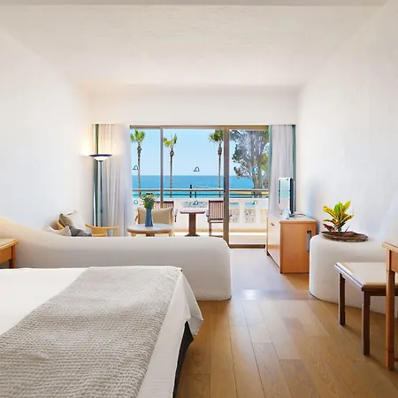 Coral & Cyprus Otel 5*