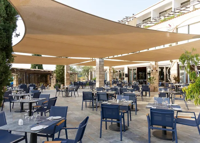 Coral & Cyprus 5* Κόλπος των Κοραλλιών