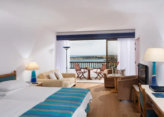 Coral & Cyprus 5* Κόλπος των Κοραλλιών